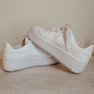 Nike Air Force 1 Sage Low